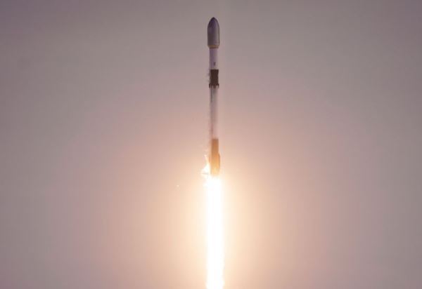 Руководство SpaceX уведомило сотрудников о готовящемся IPO, но предполагаемая капитализация не достигнет $1 трлн