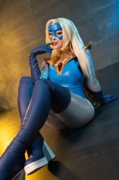 Впечатляет: Косплеерши красиво перевоплотились в героинь популярной игры Dispatch