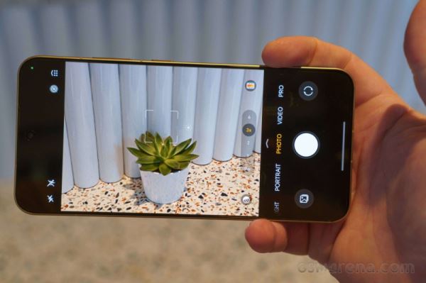 На этой неделе дебютирует Honor Win &mdash; флагманский смартфон с батареей на 10 000 мА&middot;ч и подозрительно знакомым дизайном