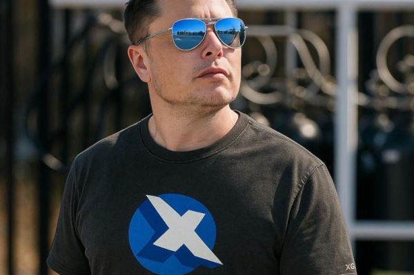 Илон Маск стал первым человеком в истории с состоянием выше $600 млрд &mdash; SpaceX компенсировала провалы Tesla