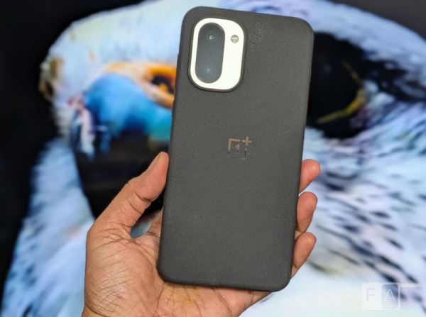 Распаковку смартфона OnePlus 15R опубликовали в преддверии анонса